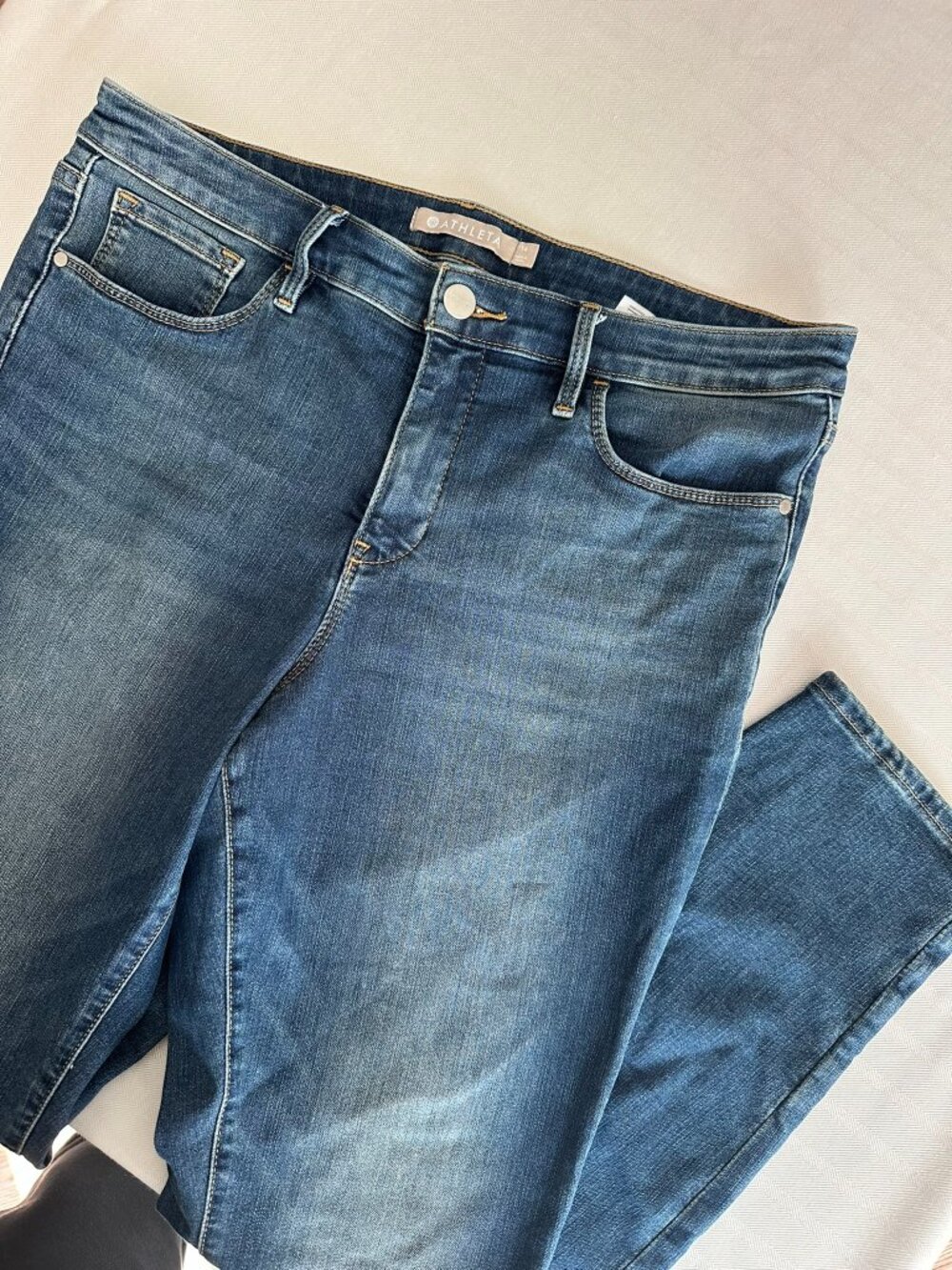 Athleta Sculptek Stretch Jeans Medium Wash Size 14 Discontinued